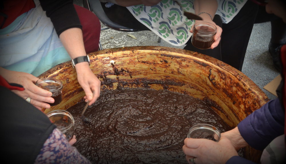 Fête du pommé de Bazouges-la-Pérouse - Mise en pot